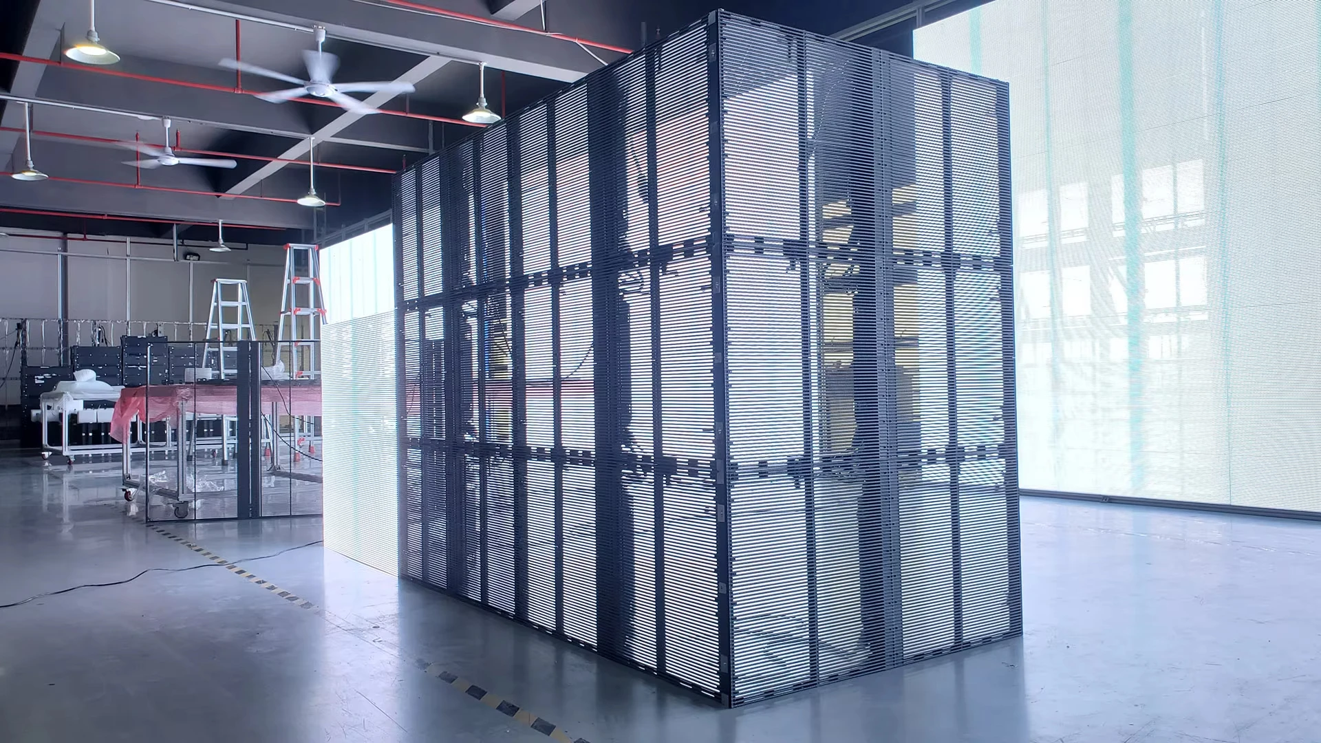 Custom Transparent LED Screen indoor High Transparency P3.9 P7.8 P10.4 HD LED Transparent Displayled screen sheet for window - Image 8